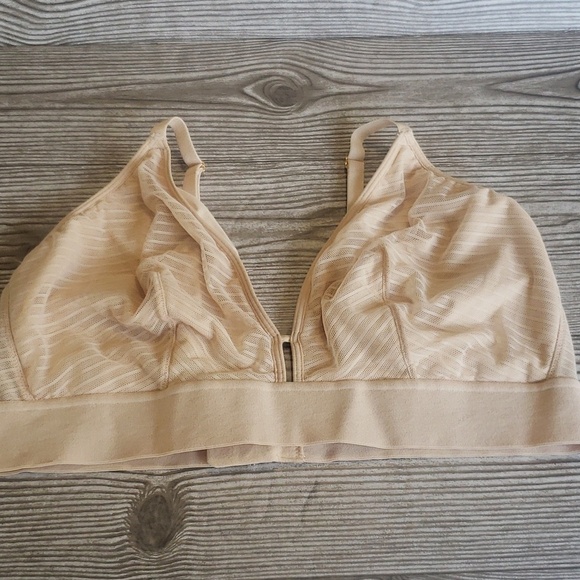Lively Other - All you Lively 3 beige full figure  mesh lined bralette